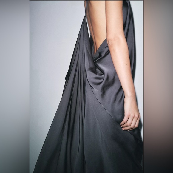 🔥🔥Zara Satin effect ZW collection dress - Picture 3 of 9